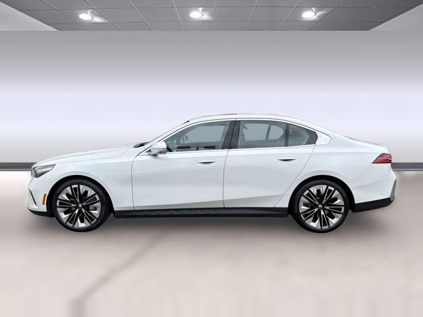 bmw 5 series 2026 WBA63FJ03TCV75776 image bmw 5 series 2026 WBA63FJ03TCV75776 image
